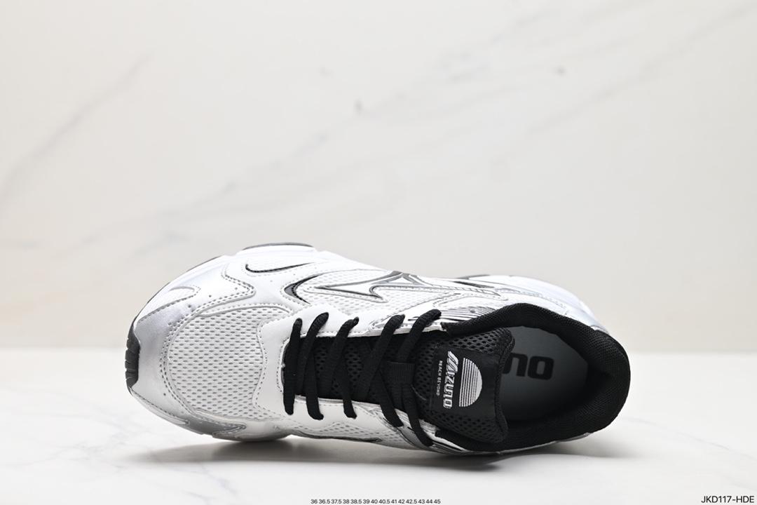 Mizuno Shoes